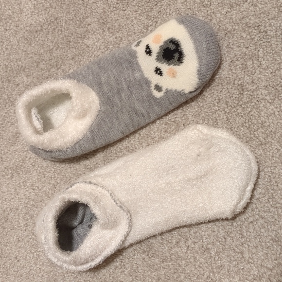 Polar Bear Gray and White Cozy Slipper Socks - Picture 3 of 3